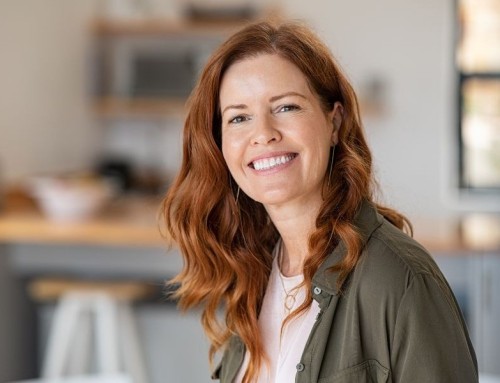Porcelain Veneers vs. Cosmetic Bonding